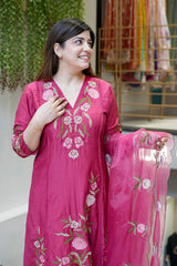 Rani Pink Premium BSY Chanderi Silk Embroidered Kurta Pant Set with Organza Dupatta