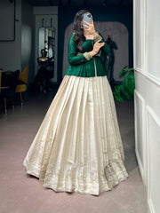 Rooprangi Women's Kanchipuram Zari Weaving Lehenga with Satin Silk Top