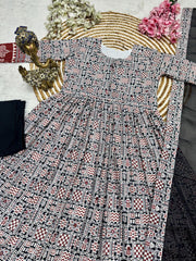 Royal Muslin Kalamkari Gown Set