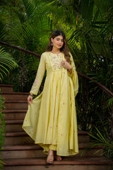 Baby Pink & Pastel Yellow Chanderi Silk Embroidered Anarkali Kurta Pant Set with Chanderi Embroidered Dupatta