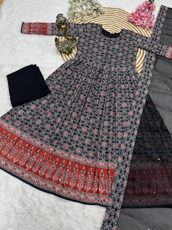 Royal Muslin Kalamkari Gown Set