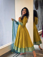 Rooprangi Women's Span Cotton Anarkali Kurta Set with Soft Net Dupatta | Jacquard Zari Border | Purple & Olive Green