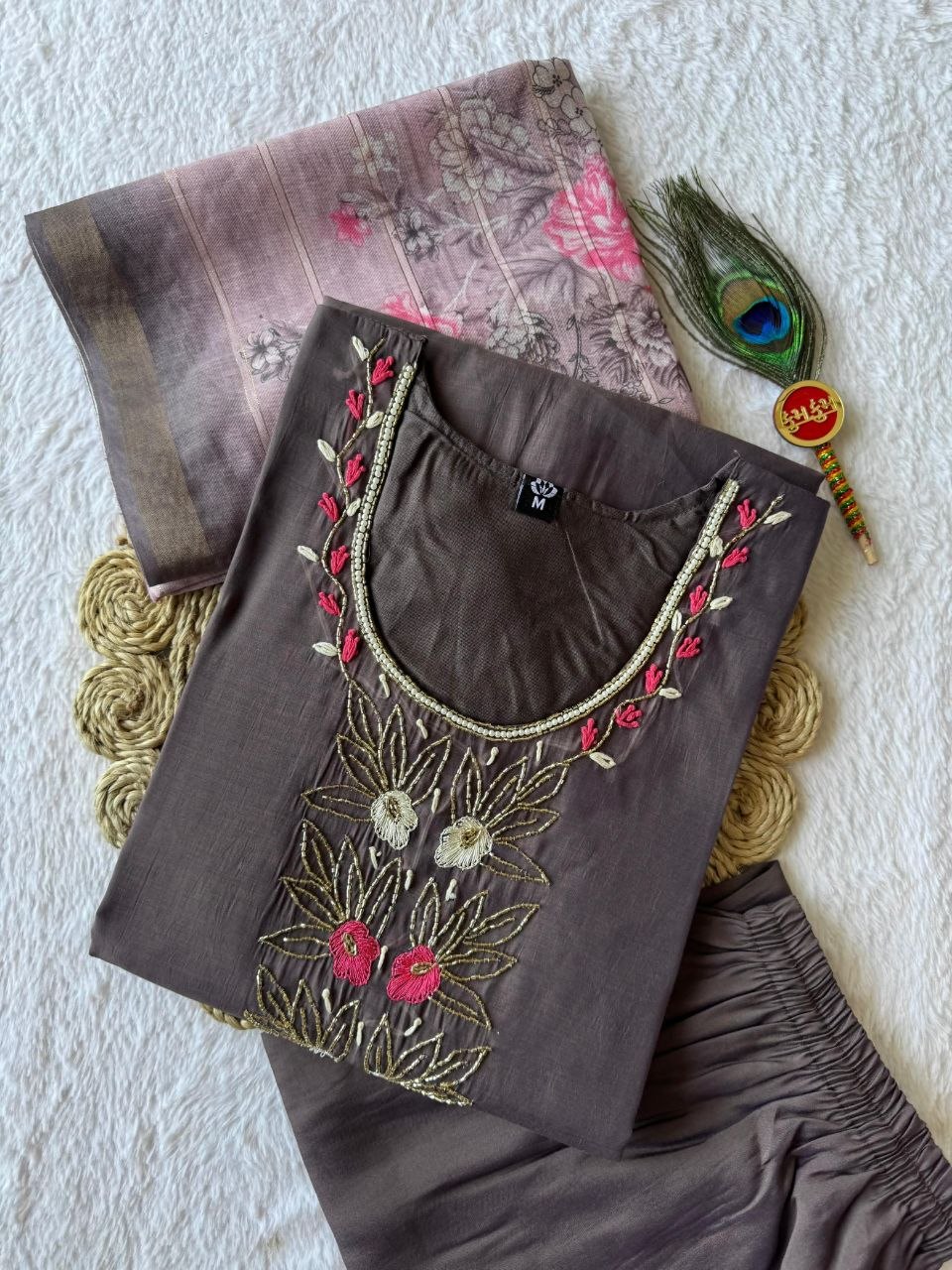 Designer Premium Mul Chanderi Kurti Pant Dupatta Set